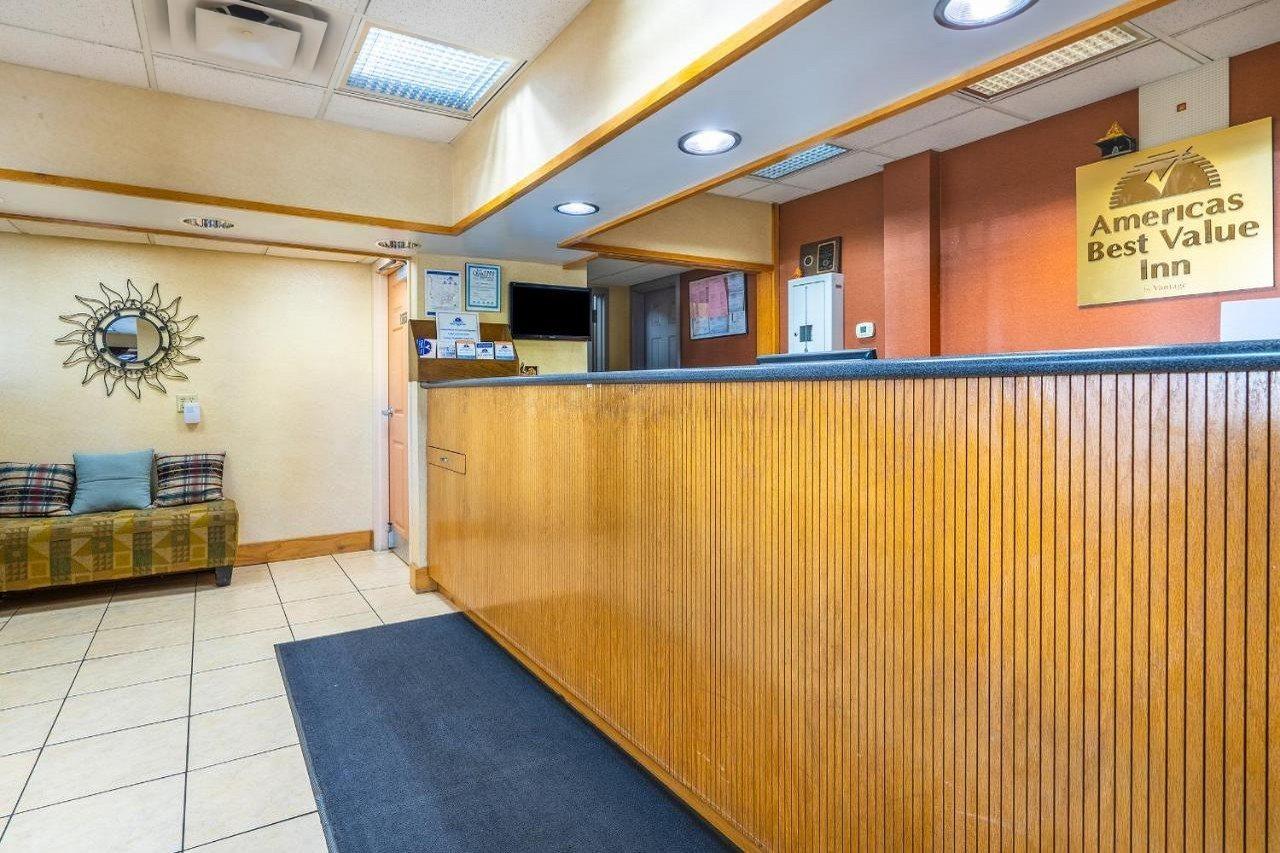 Suburban Studios Chattanooga Northeast - Ooltewah Exterior photo